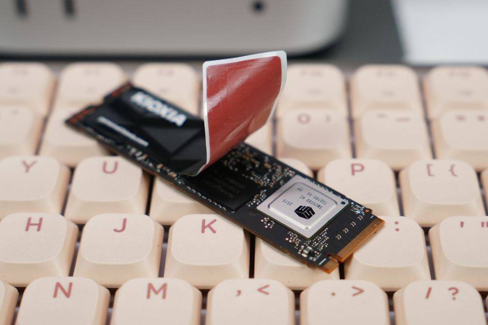 AI、游戏、创作全能之选,铠侠VE10 PCIe5.0固态硬盘开箱实测